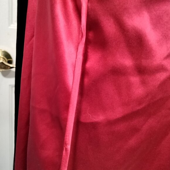 Vtg Y2K 2005 Victoria's Secret Velvet Silk Robe M/L Goth 90s Vamp Red Black - Picture 8 of 12